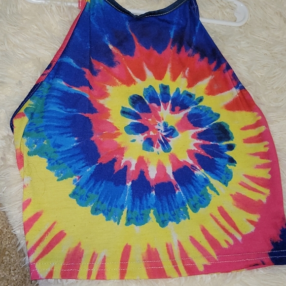 TANK TOPS/CROP - Picture 6 of 6